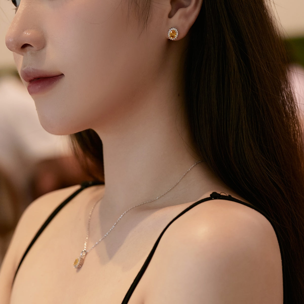 [Noble Jewelry]Delicate Radiant Oval Cut Daily Earrings