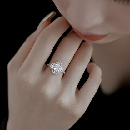 [Noble Jewelry]Luxurious Eternity Flower Shape Banquet Ring