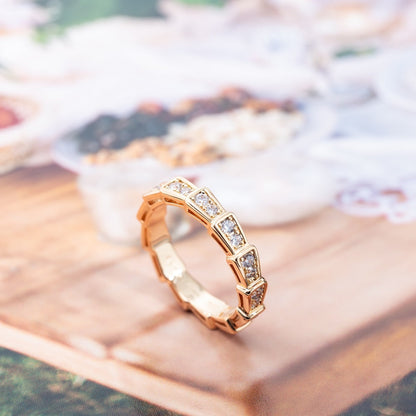 [Edler Schmuck] SERPENTI RING ROTGOLD MIT DIAMANTEN 3MM