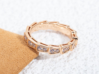 [Edler Schmuck] SERPENTI RING ROTGOLD MIT DIAMANTEN 3MM