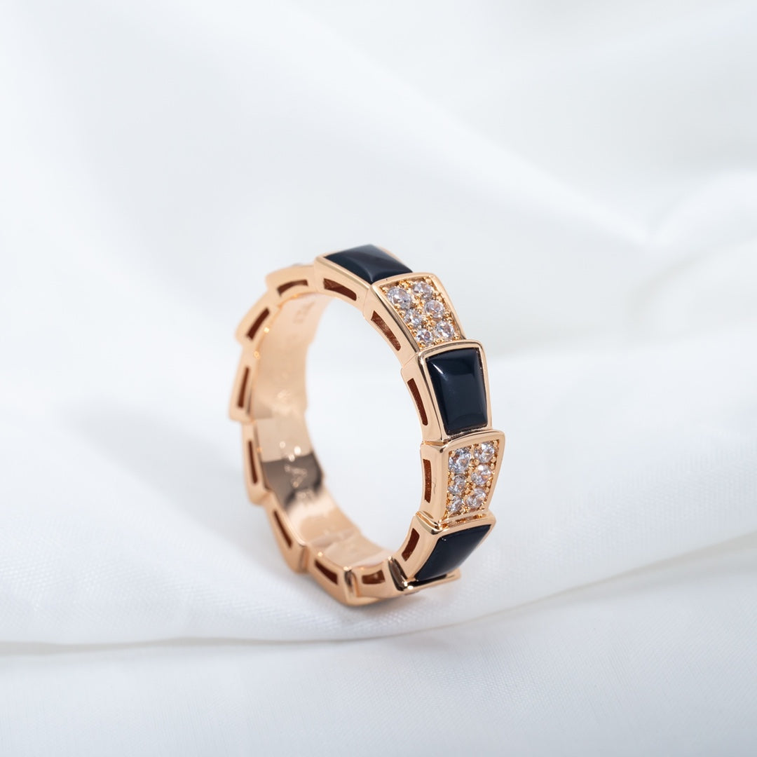 [Edler Schmuck] SERPENTI RING ROSA GOLD SCHWARZ MOP DIAMANT GEPAPERT 4MM