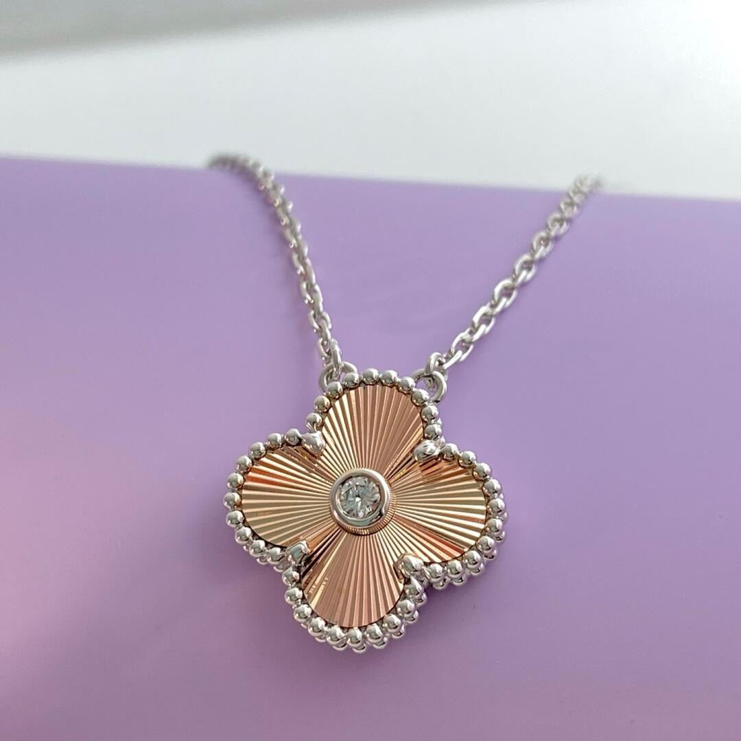 [Noble Jewelry]CLOVER 15MM DIAMOND LASER NECKLACE- CHRISTMAS 2024 SPECIAL EDITION