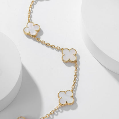 [Noble Jewelry]CLOVER 10 MOTIFS WHITE MOTHER OF PEARL NECKLACE